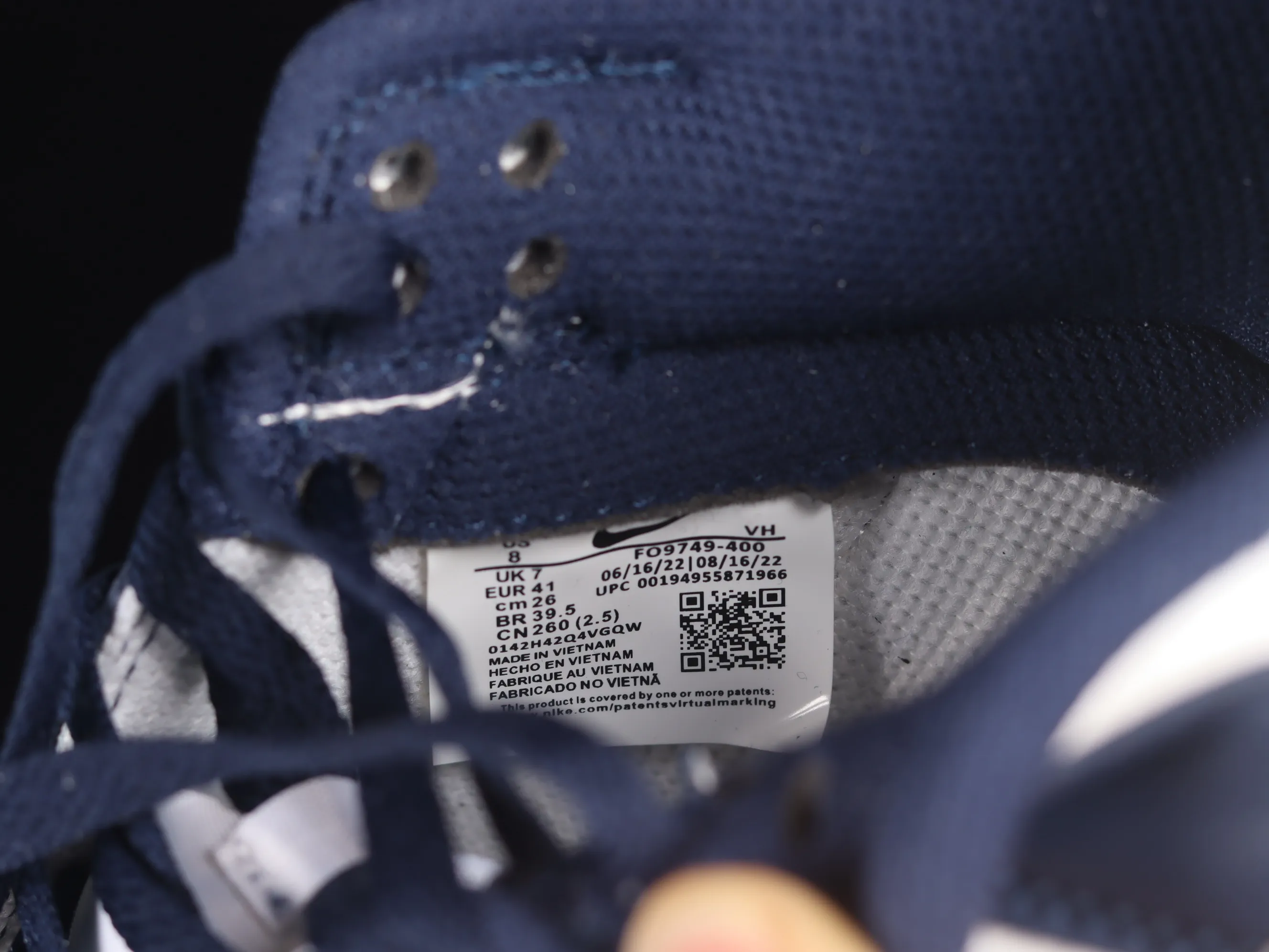 All categories Nk SB Dunk Series Nk SB Dunk Low low-top sneakers Cost-effective version Nk Dunk Low "Midnight Navy" blue and white SB low-top sports and leisure sneakers FO9749-400